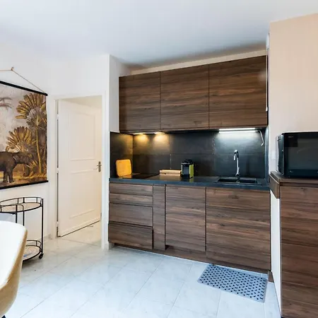 La Providence Apartment